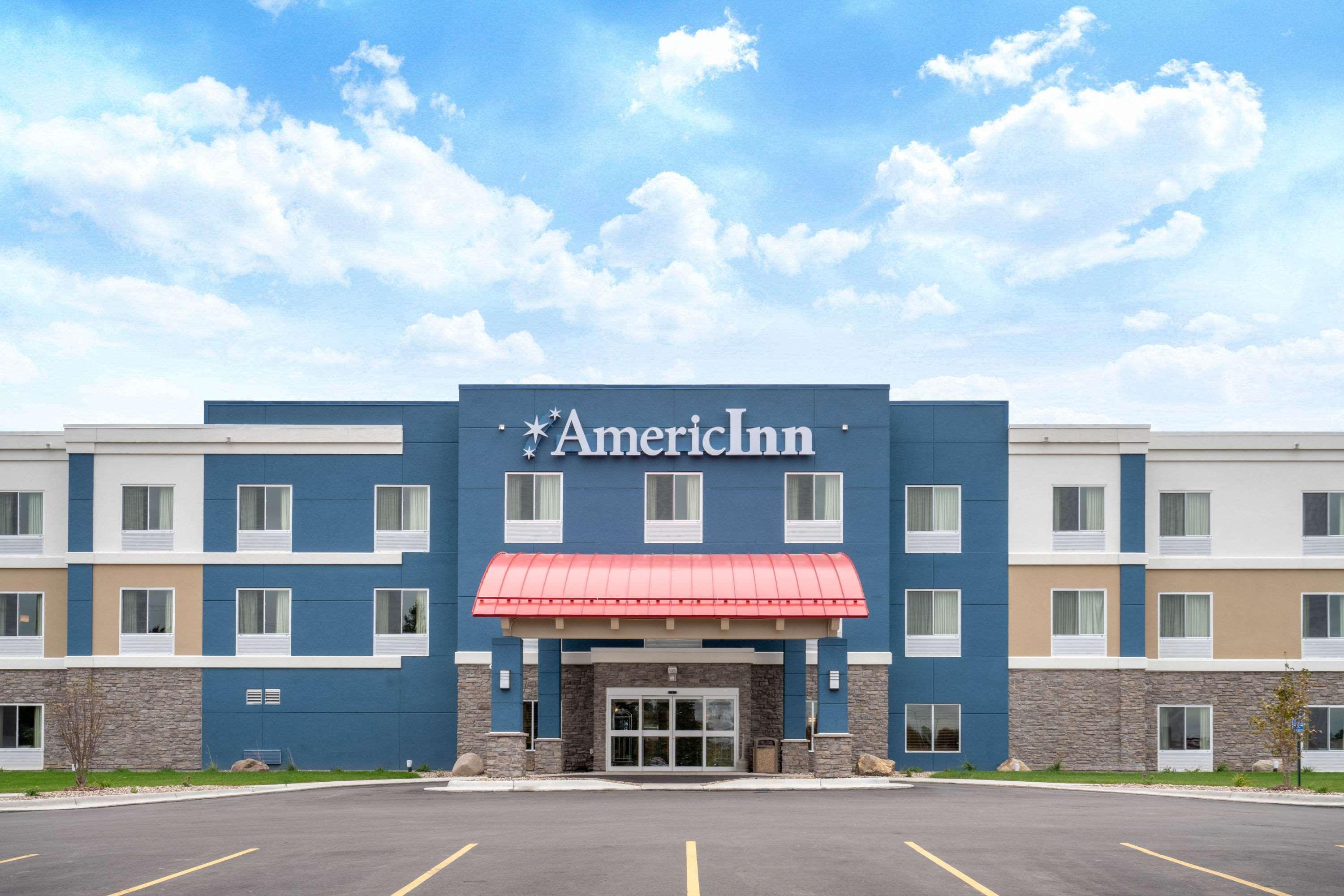 Americinn By Wyndham Windom Exteriör bild